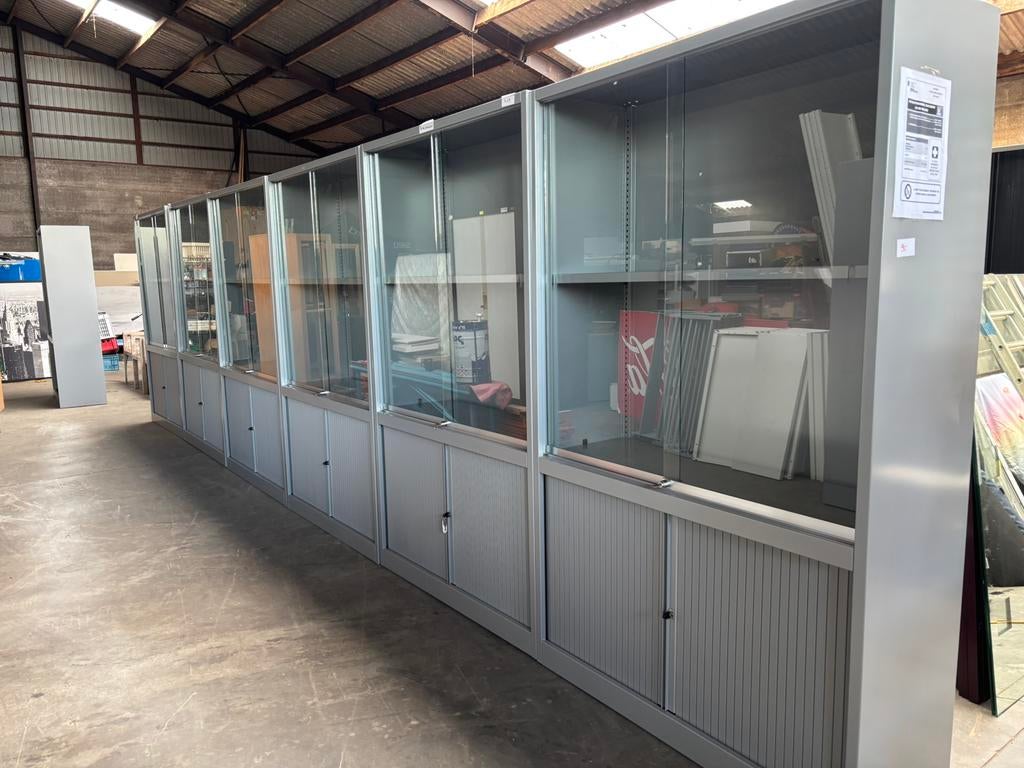 Roldeurkasten Vitrine TDS Nieuwstaat 10+ Stock!, Ophalen, Zo goed als nieuw, Kunststof