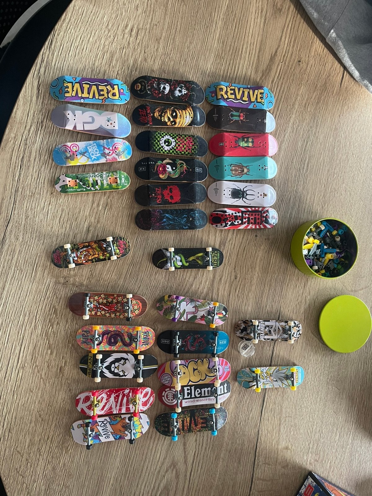 Tech deck fingerboards, Verzamelen, Ophalen, Zo goed als nieuw