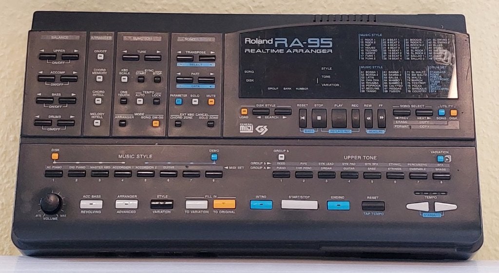 Arrangeur Roland RA-95, Musique & Instruments, Enlèvement, Utilisé, Roland, Avec connexion MIDI