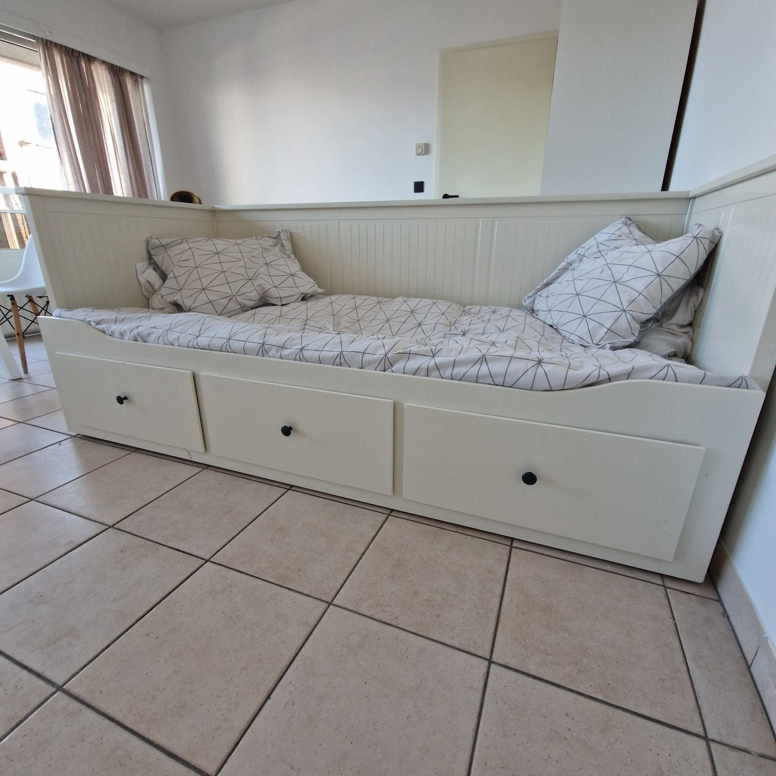 Uitschuifbed Ikea Hemnes met 3 lades, Utilisé, 200 cm, Blanc, Deux personnes