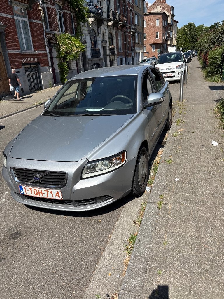 Voiture, Achat, Boîte manuelle, 5 portes, Particulier