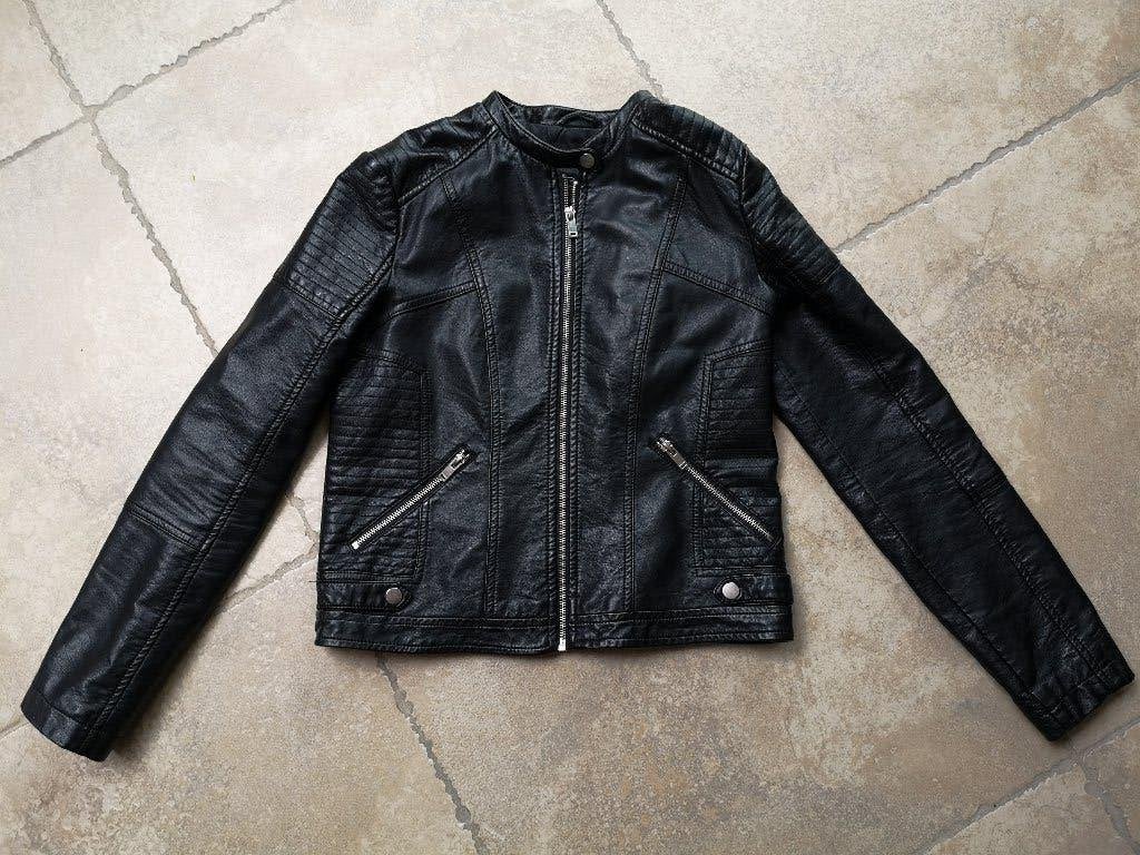 Mooie zwarte lederlook jas mt 38 (zie foto's), Kleding | Dames, Maat 38/40 (M), Ophalen of Verzenden, Zo goed als nieuw, Zara