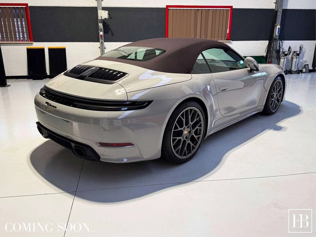 Porsche 911 992.2 Cabriolet / Facelift / SportDesign / Exclu, Cuir, Argent ou Gris, Entreprise, Cabriolet