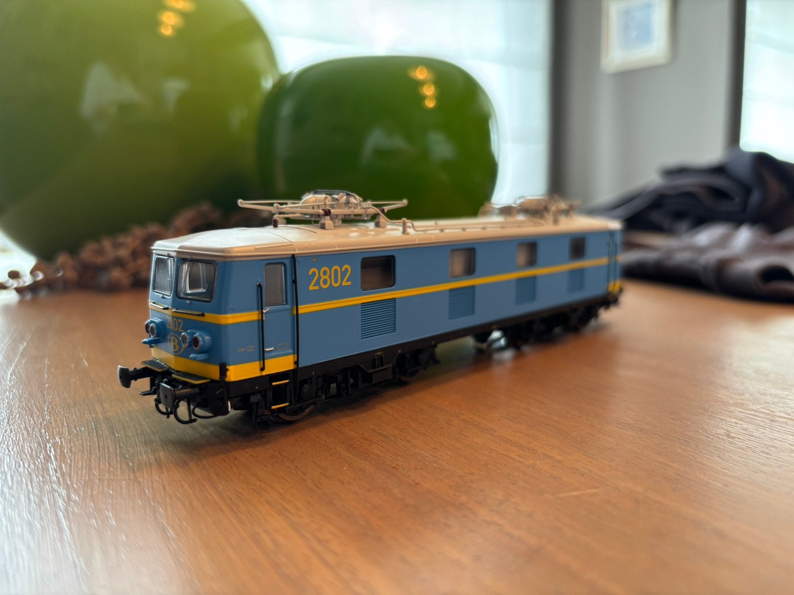 PIKO 96565 (AC-3R) - HLE 2802, Hobby en Vrije tijd, Modeltreinen | H0, Wisselstroom, Locomotief, Zo goed als nieuw, Piko