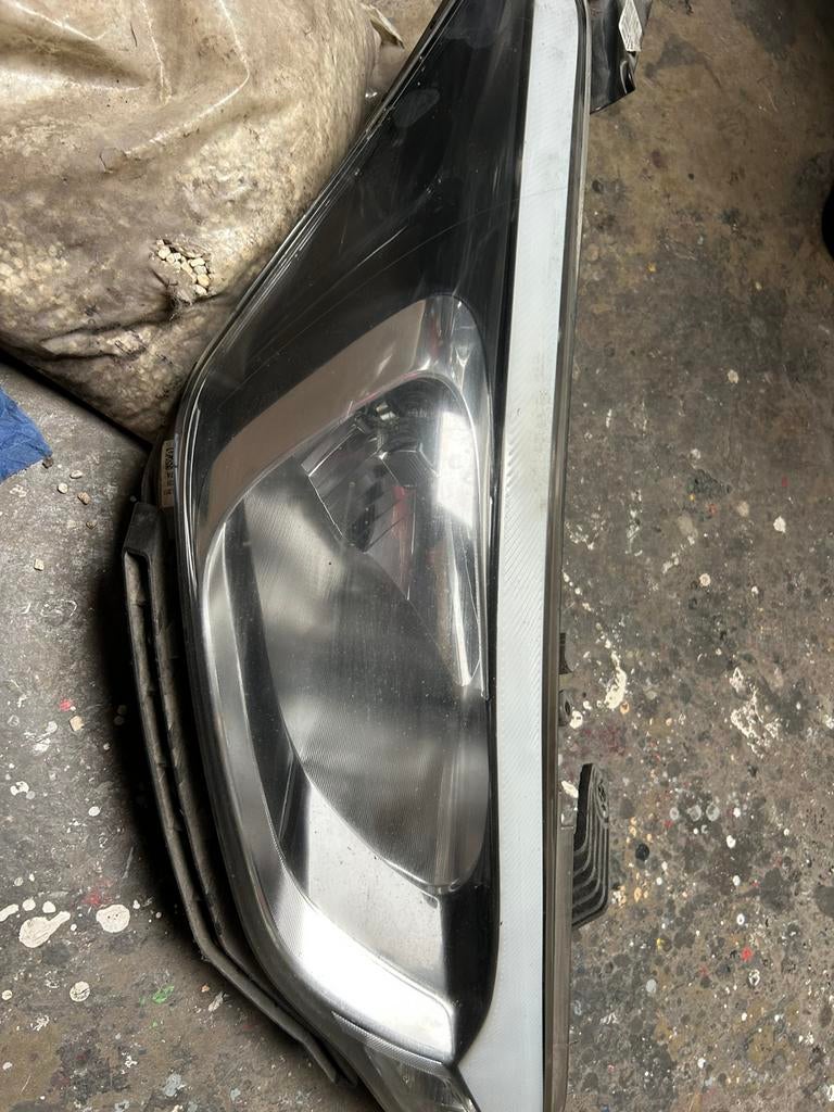 phare hyundai i20 II (GB, IB) 92102C8000 LED, Enlèvement, Hyundai