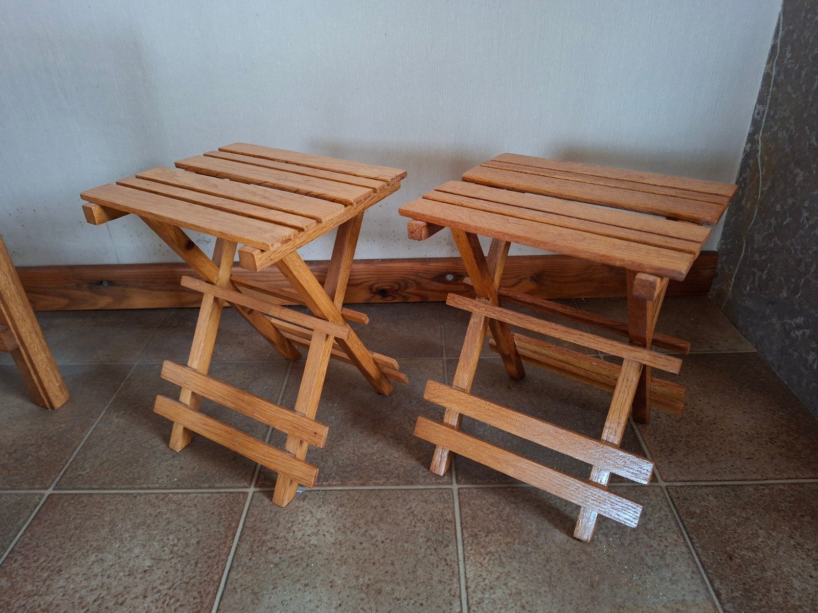2 plantentafeltjes eik, Huis en Inrichting, Ophalen, Zo goed als nieuw, Hout