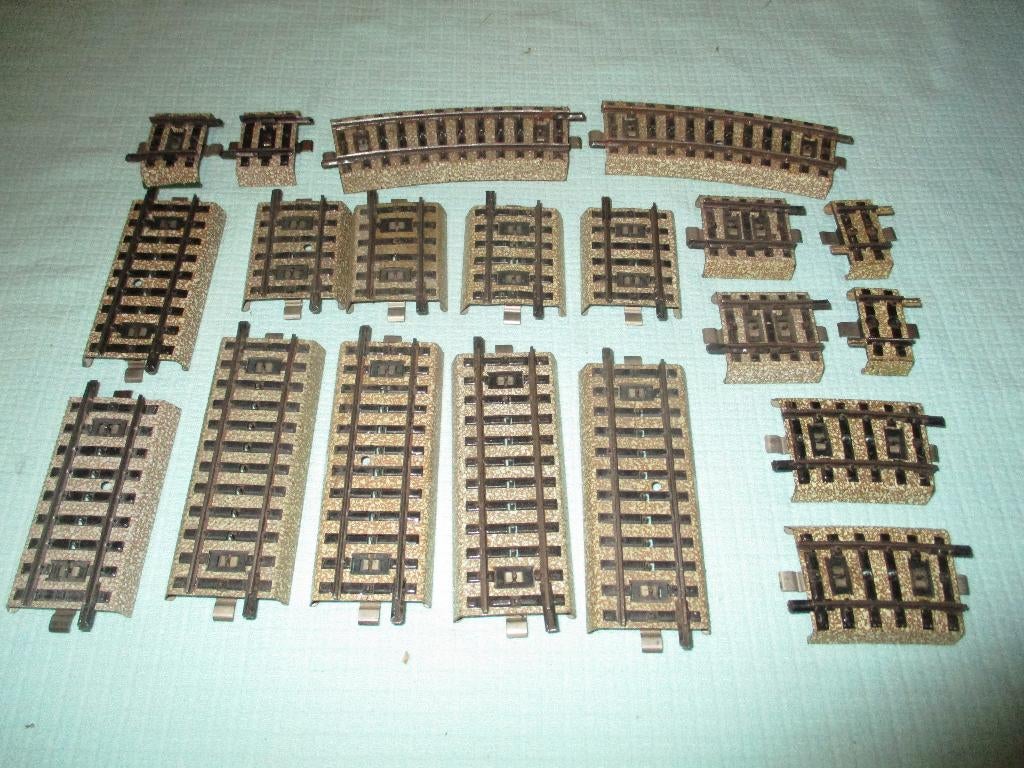 Marklin assortiment de 20 petits rails, Enlèvement ou Envoi, Utilisé, Rails, Märklin