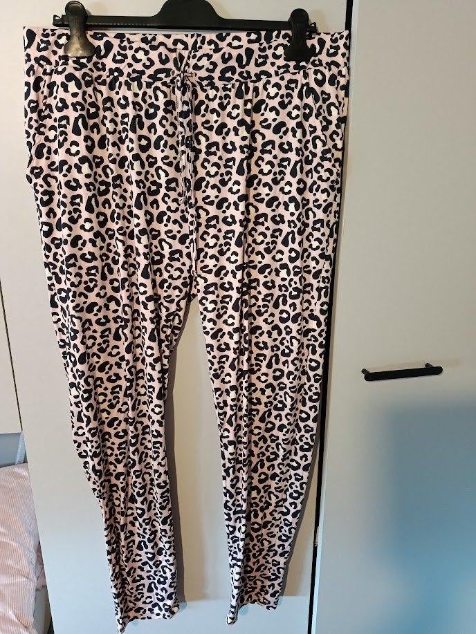 joggingbroek 9 th avenue maat xl (doos mei 2026), Kleding | Dames, Sportkleding, Ophalen of Verzenden, Zo goed als nieuw, Maat 46/48 (XL) of groter