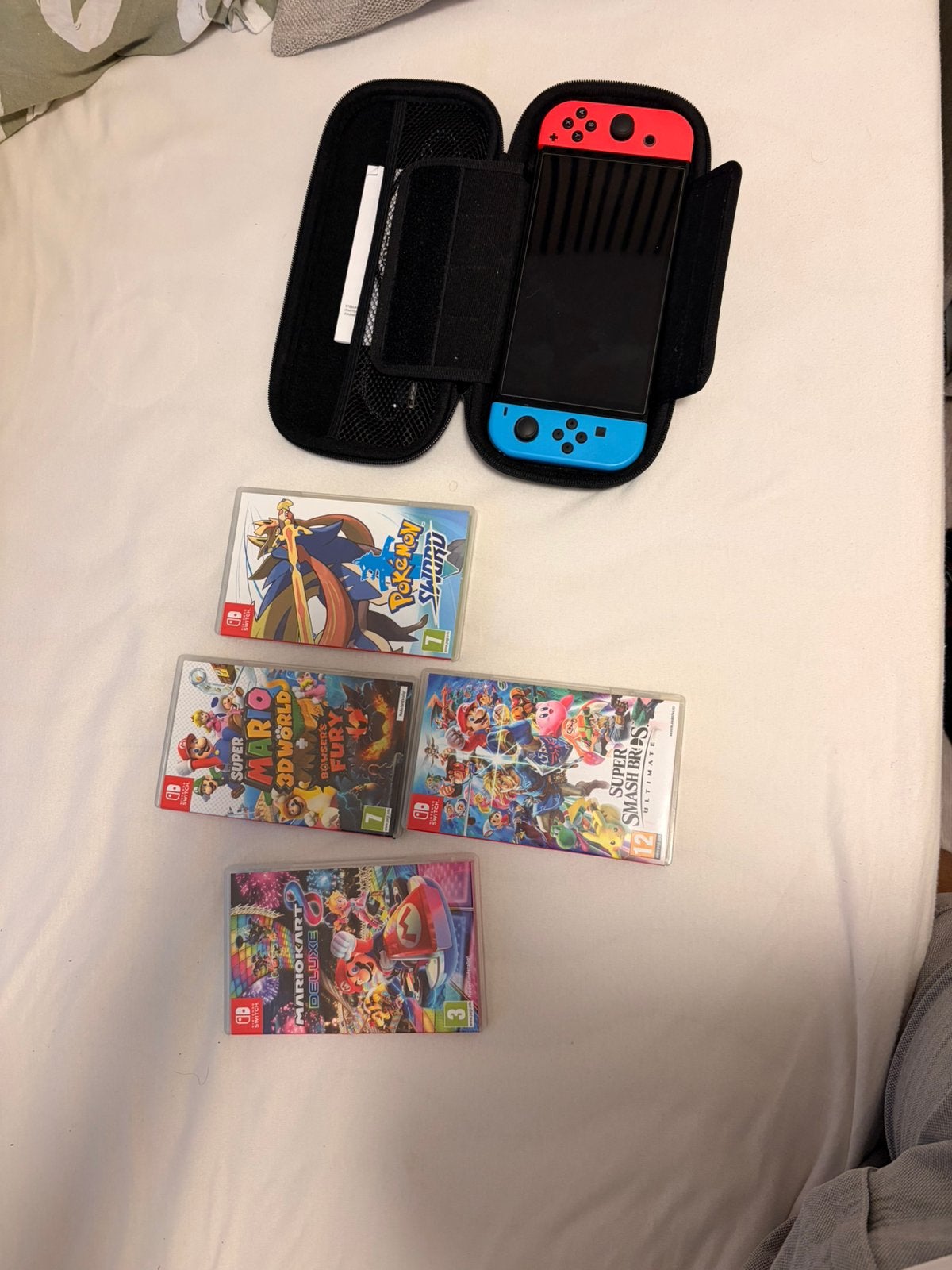 Nintendo switch oled + spelletjes, Games en Spelcomputers, Ophalen, Zo goed als nieuw, Switch OLED, Met games