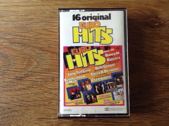 muziekcassette 16 originele euro hits, Enlèvement ou Envoi, Pop, 1 cassette audio, Originale