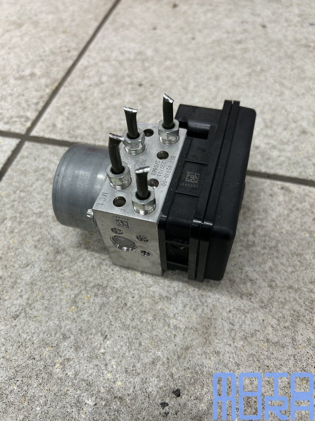 ABS pomp voor de Yamaha XSR 900 2022 - 2023 XSR900 abs modul, Motos, -, Utilisé, -, -