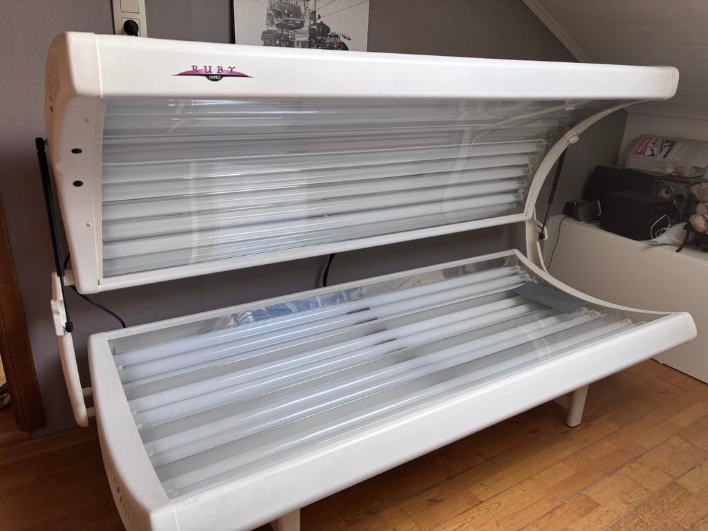 Zonnebank, Ophalen, Zo goed als nieuw