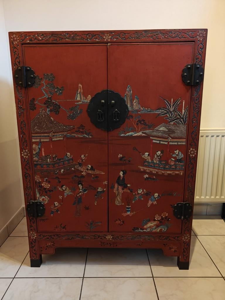 Chinees kastje., Antiek en Kunst, Ophalen