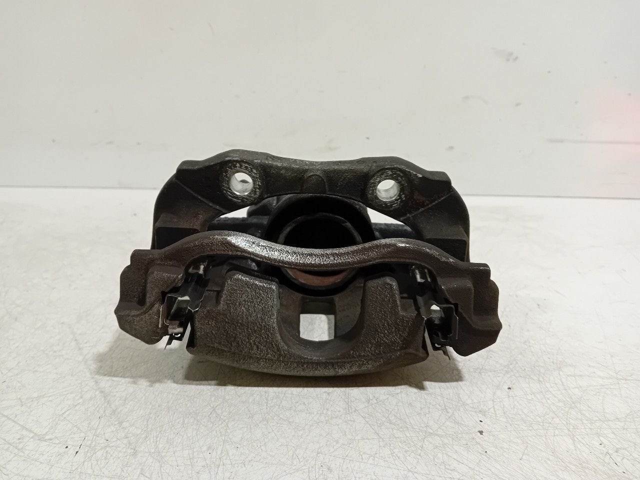 Remklauw links voor Citroën C3, Onderdelen@venauto.nl, Van der Ven Autorecycling B.V., Gebruikt, Ettenseweg 76, 4706 PB Roosendaal, The Netherlands