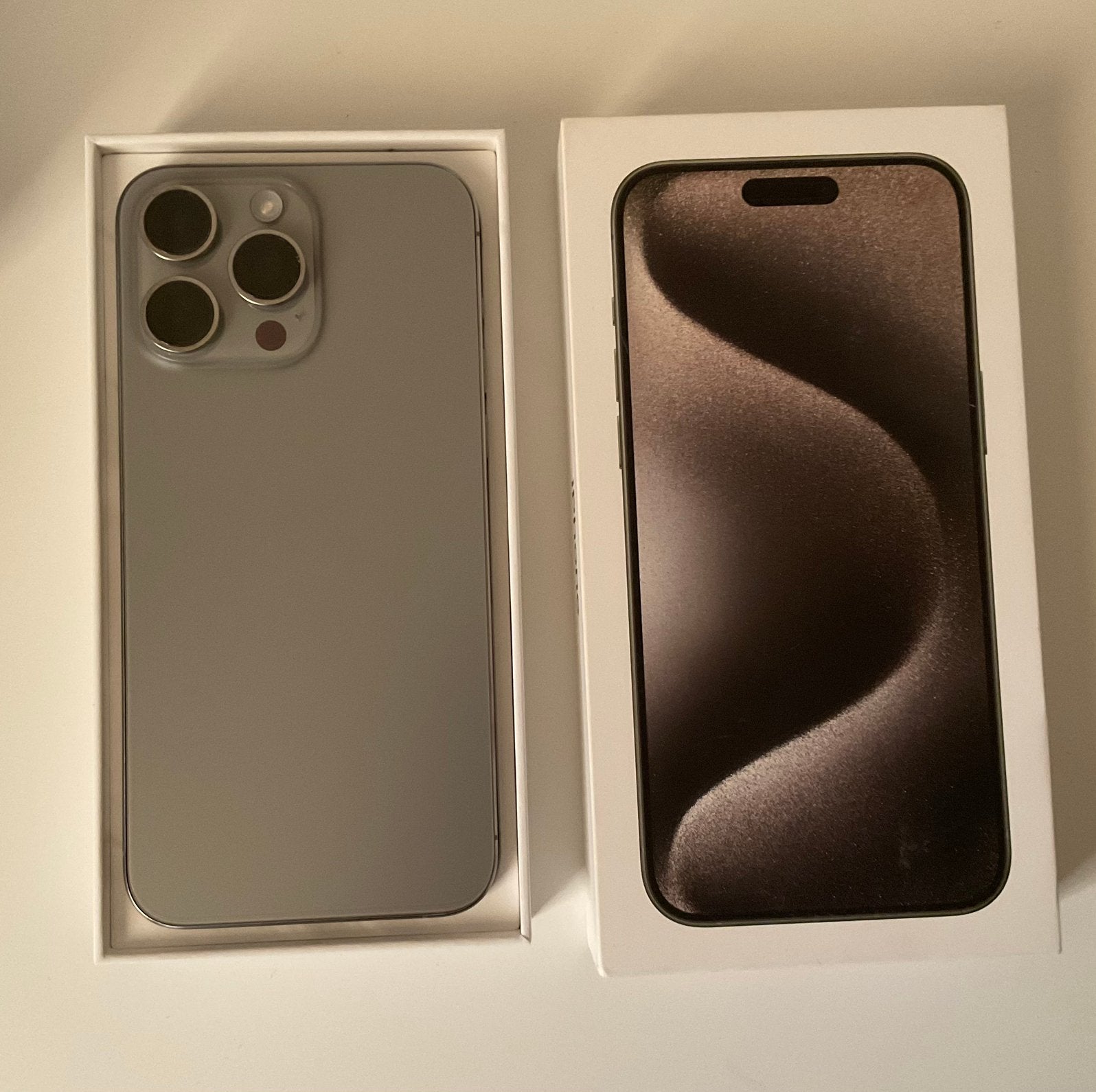 iPhone 15 Pro Max 256gb, 256 GB, 89 %, Gris, IPhone 15 Pro Max