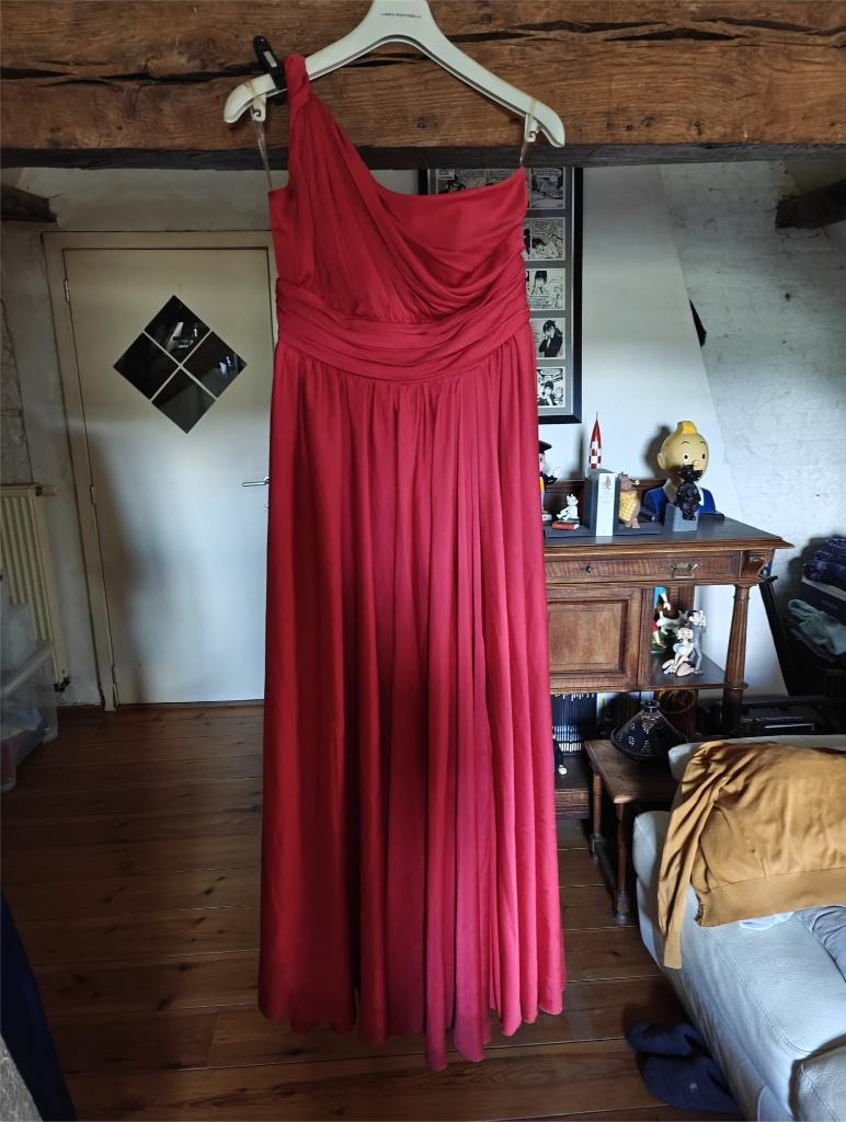 Suitekleed, Kleding | Dames, Ophalen of Verzenden, Zo goed als nieuw, Maat 42/44 (L)