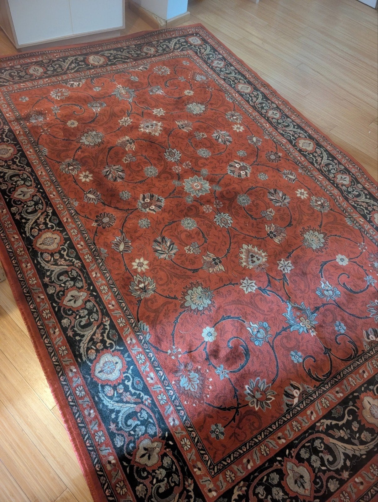 tapis laine, Enlèvement, Rouge