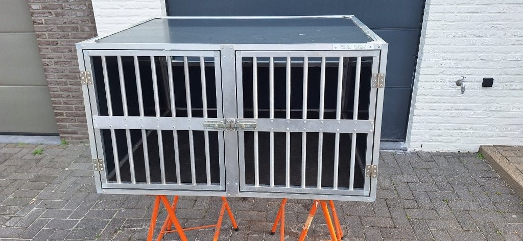 HondenBench, Dieren en Toebehoren, Ophalen, Zo goed als nieuw