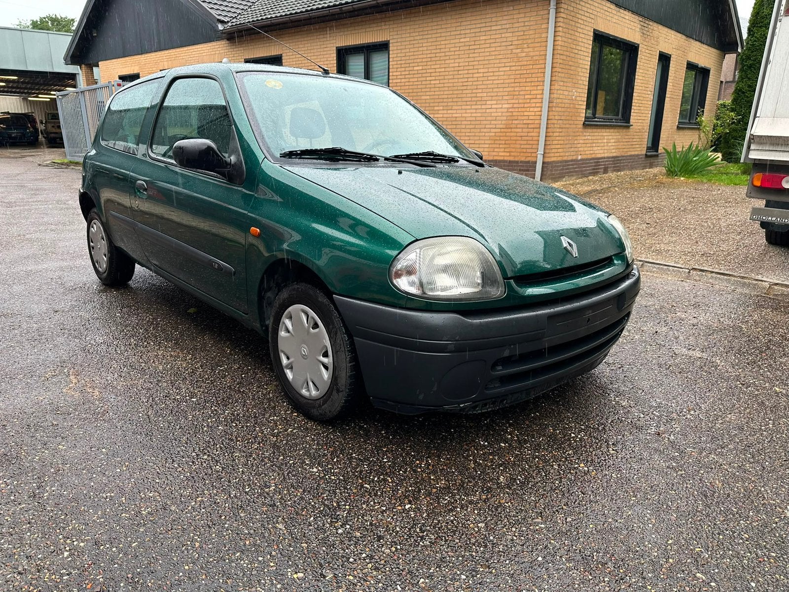 Renault Clio 1.2Benzine Gekeurd vvk, Auto's, Renault, Handgeschakeld, Particulier, Stadsauto, 3 deurs