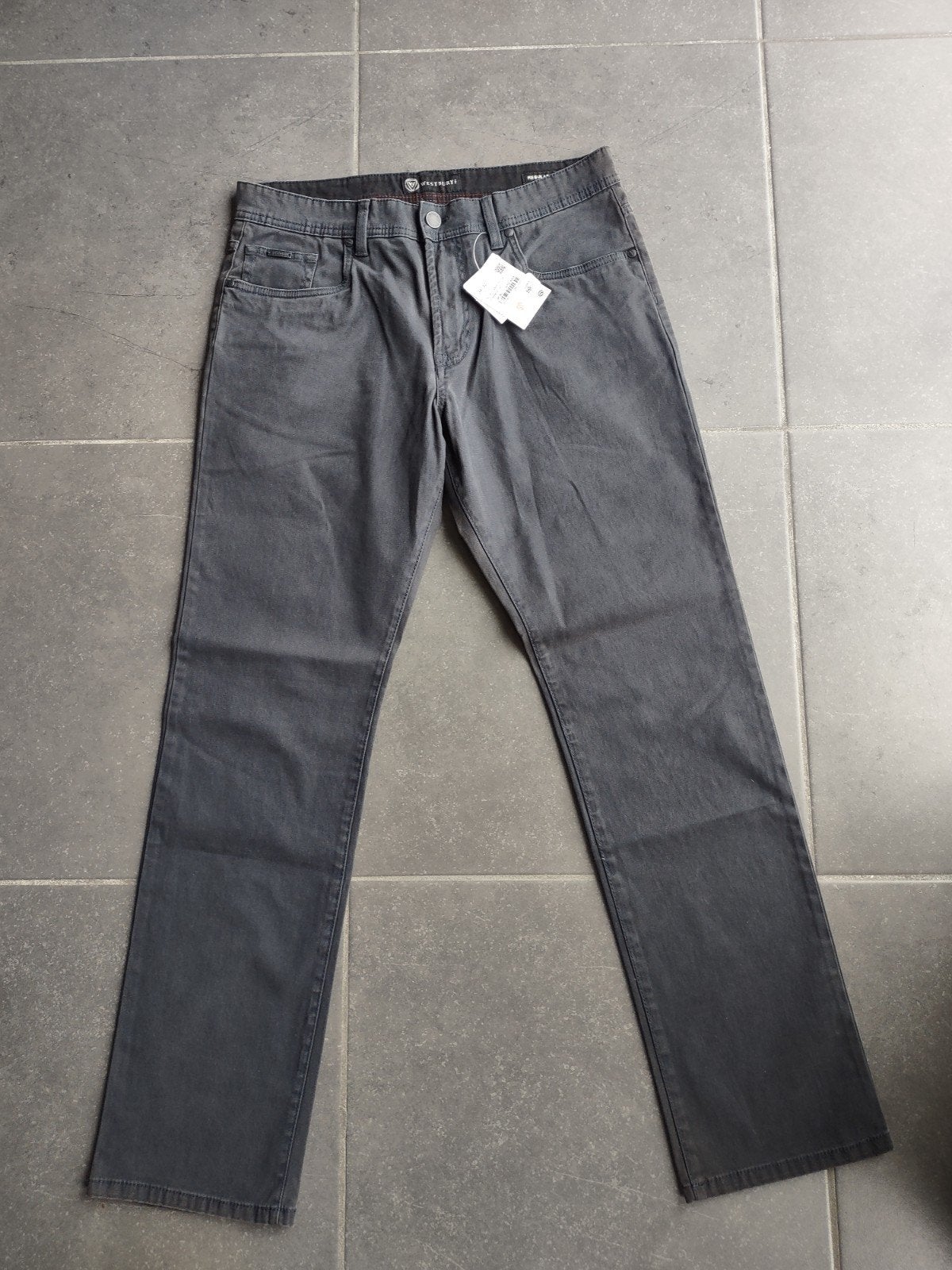 Nieuwe grijze herenbroek - Westbury Regular fit - 34/32, Kleding | Heren, Broeken en Pantalons, Ophalen, Maat 48/50 (M), Nieuw