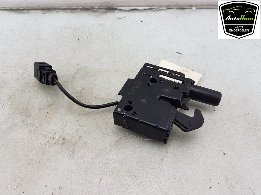 MOTORKAP SLOT Audi A1 Sportback (8XA / 8XF) (|8S0823509B|), Auto-onderdelen, Gebruikt, Audi