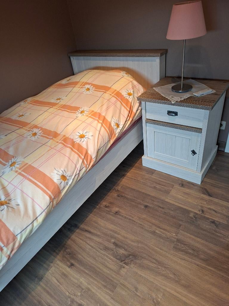 Splenter NeuwBed en matras latoflex  en kastje, Ophalen, 90 cm, Eenpersoons, Nieuw