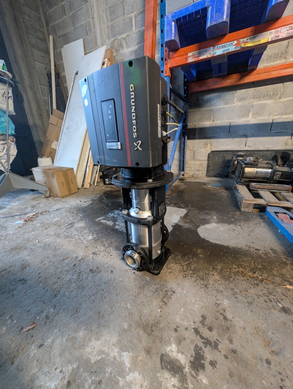 Pompe intelligente centrifuge Grundfos, Ophalen