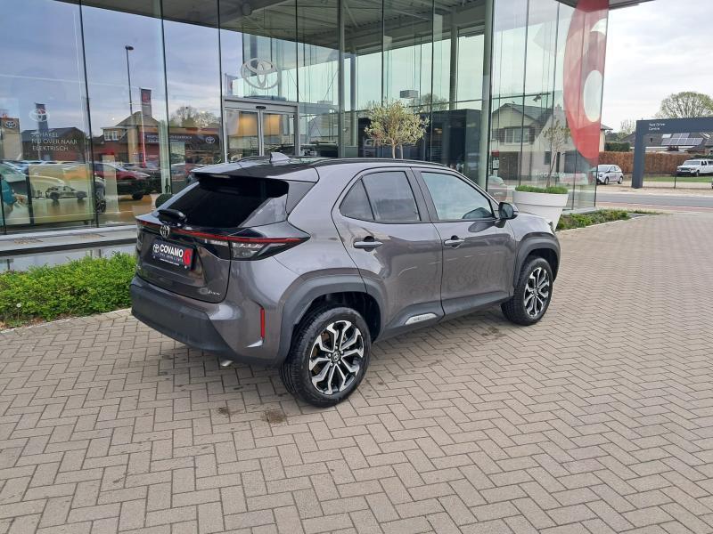 Toyota Yaris Cross Dynamic Plus, Argent ou Gris, Achat, Euro 6, Entreprise