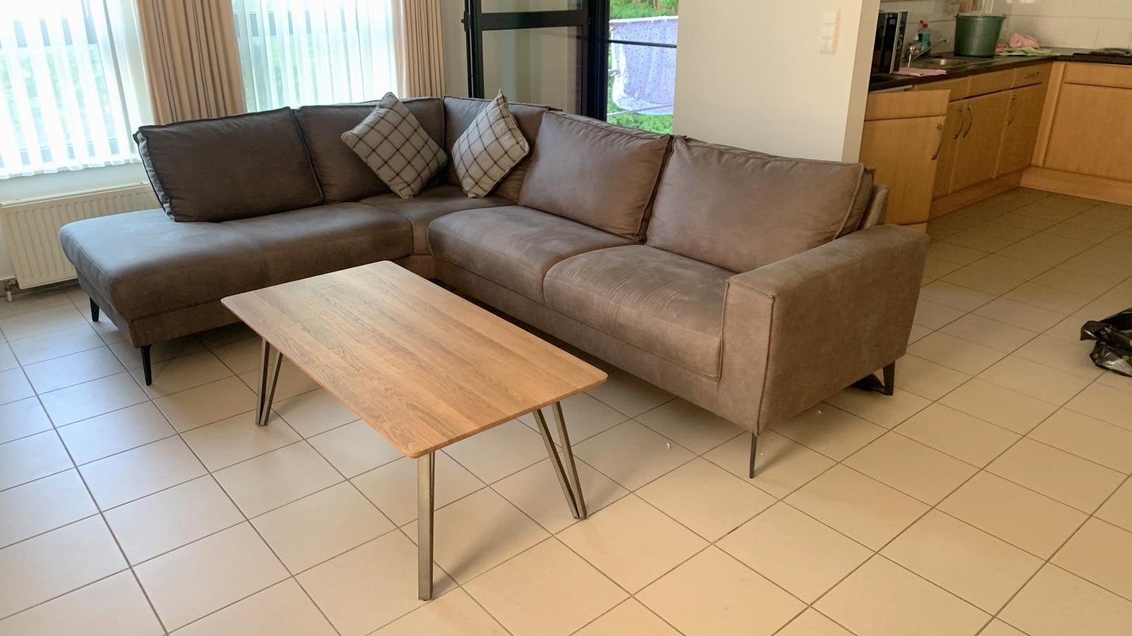 Hoeksalon. Af te halen in Beringen 3580, Huis en Inrichting, Ophalen, Zo goed als nieuw, Modern
