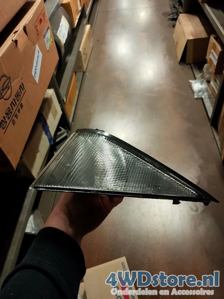 Ssangyong Musso Knipperlicht Links 8330105200x, -, -, Nieuw, Ophalen of Verzenden