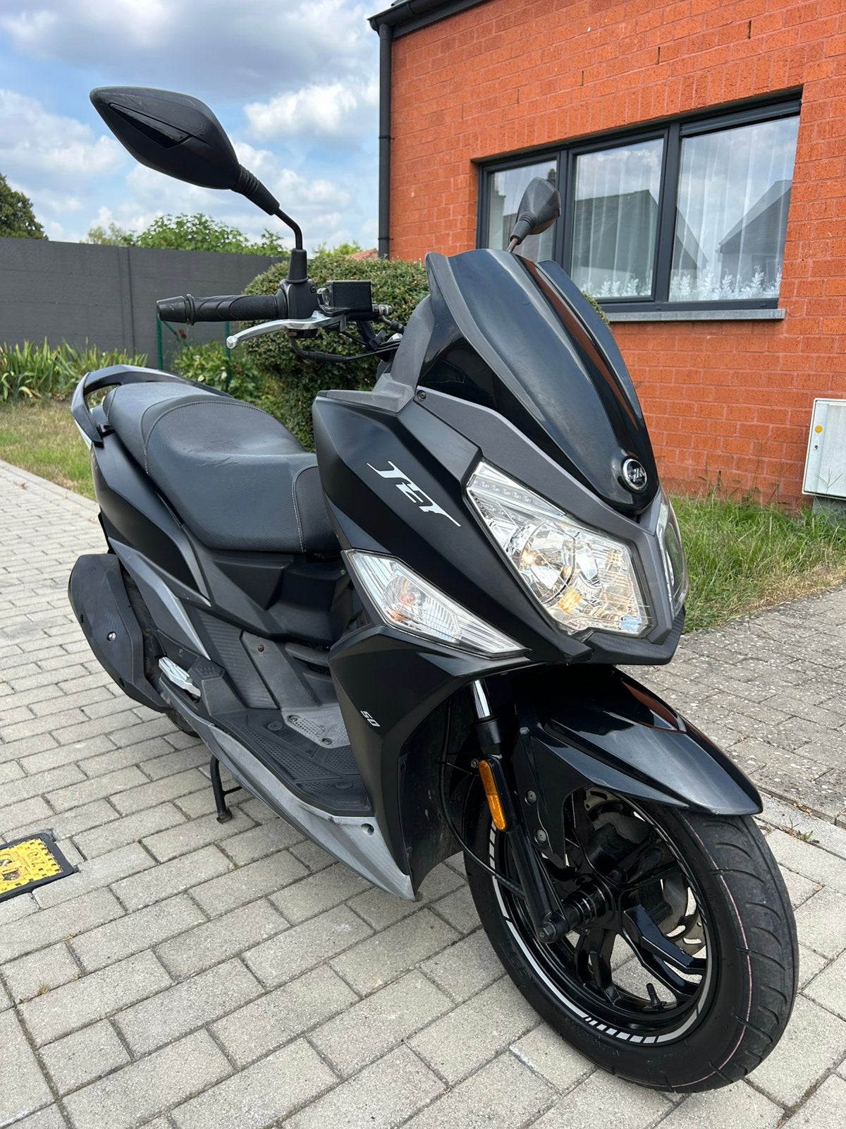 Scooter sym jet 14 classe A livraison possible, Vélos & Vélomoteurs, Enlèvement, Comme neuf