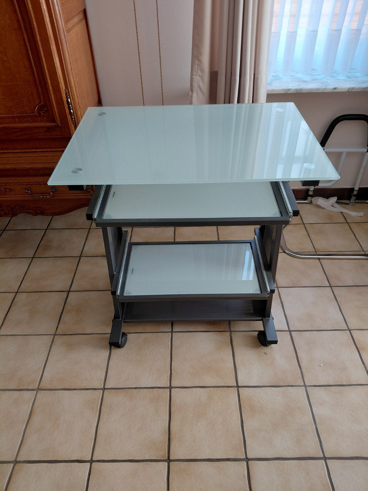 bureau met glas, Huis en Inrichting, Ophalen, Glas