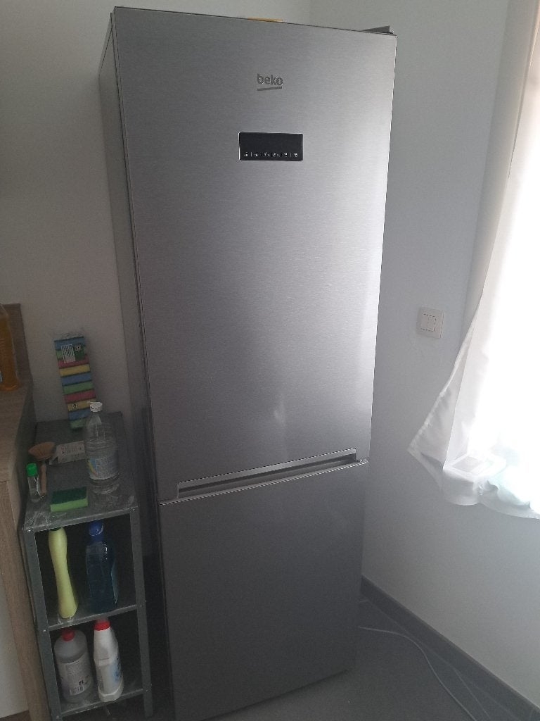 Beko koelkast met vriesvak(DEFECT), Elektronische apparatuur, Koelkasten en IJskasten, Ophalen, Niet werkend, Met vriesvak
