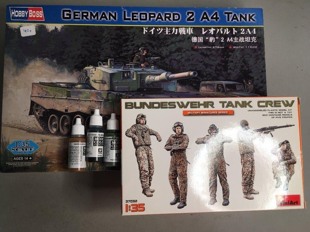 Hobby bos leopard 2a4 tank modelbouw set 1/35 MET EXTRA'S, Hobby en Vrije tijd, Modelbouw | Auto's en Voertuigen, Tank, 1:32 tot 1:50