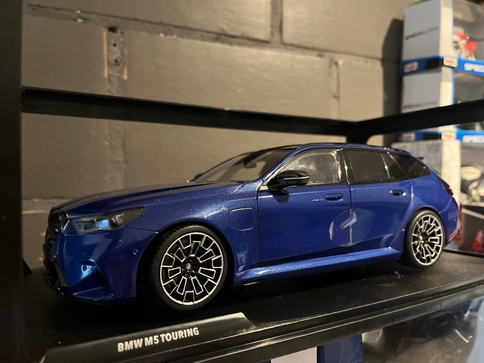Bmw M5 Touring, Hobby en Vrije tijd, Ophalen, Zo goed als nieuw, Solido