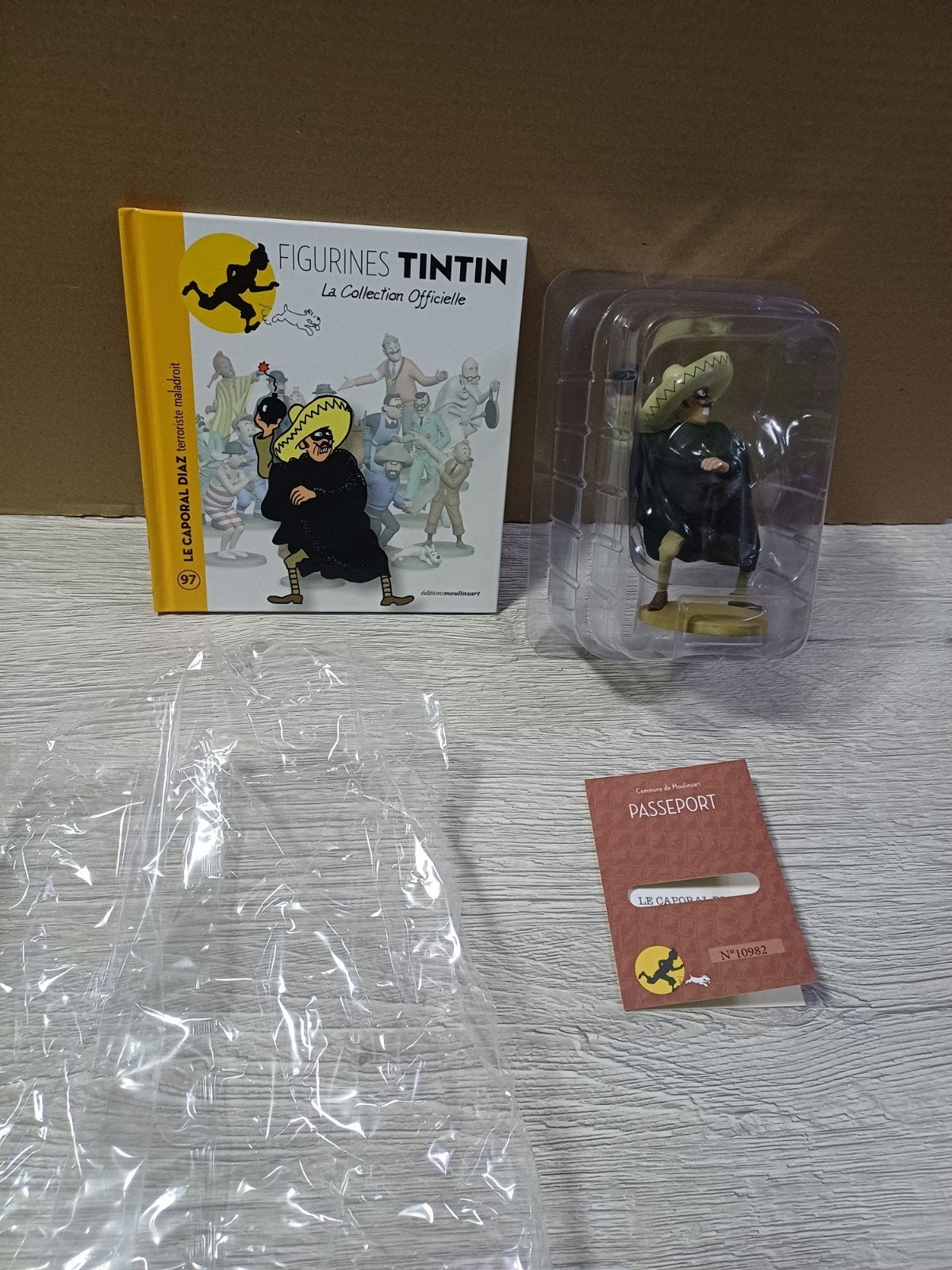 Figurine Caporal Diaz 97 Tintin, Enlèvement ou Envoi, Tintin, Comme neuf, Statue ou Figurine