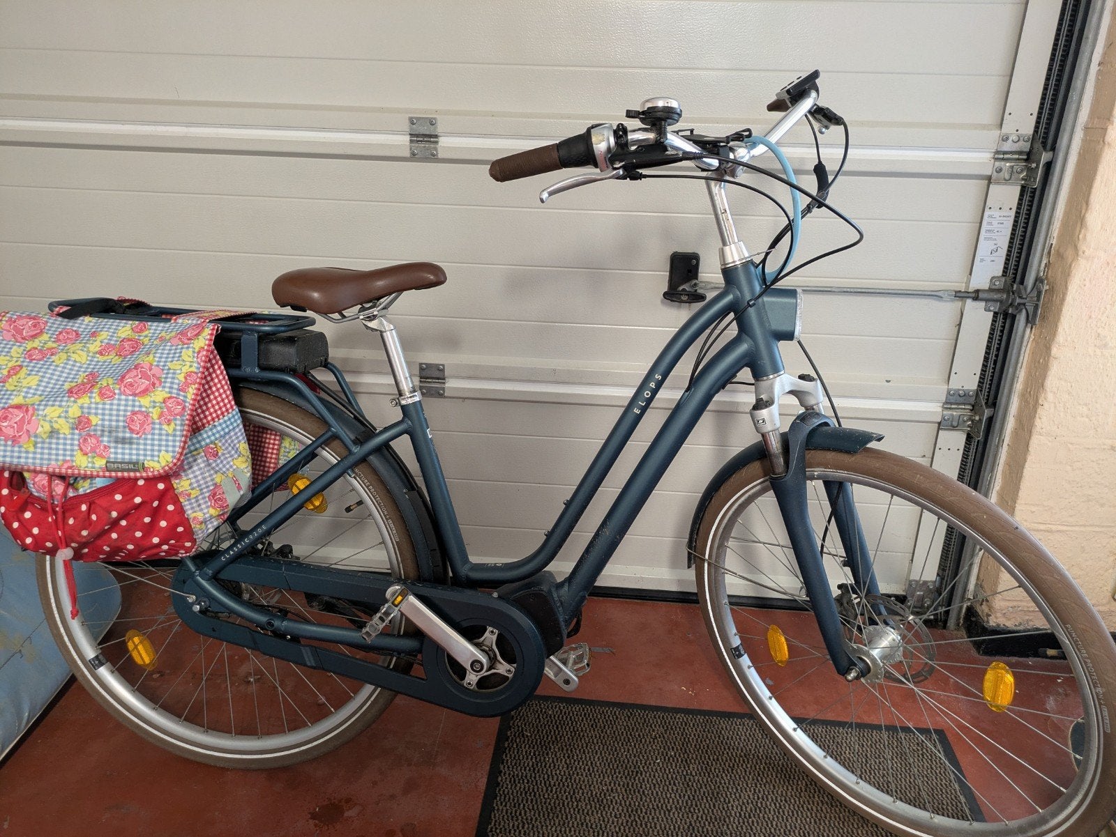 E bike dames, Ophalen
