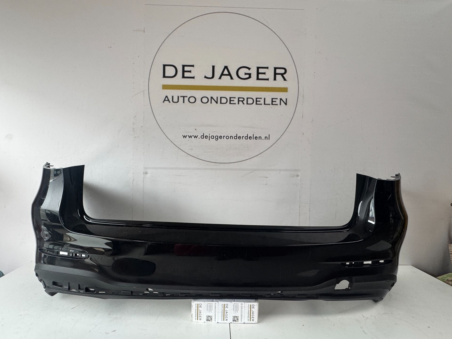 MB W253 X253 GLC COUP PARE-CHOC ARRI RE PARE-CHOCS A25388507, Pare-chocs, Mercedes-Benz, Utilisé, Mercedesstrasse 120
70372  Stuttgart, DE