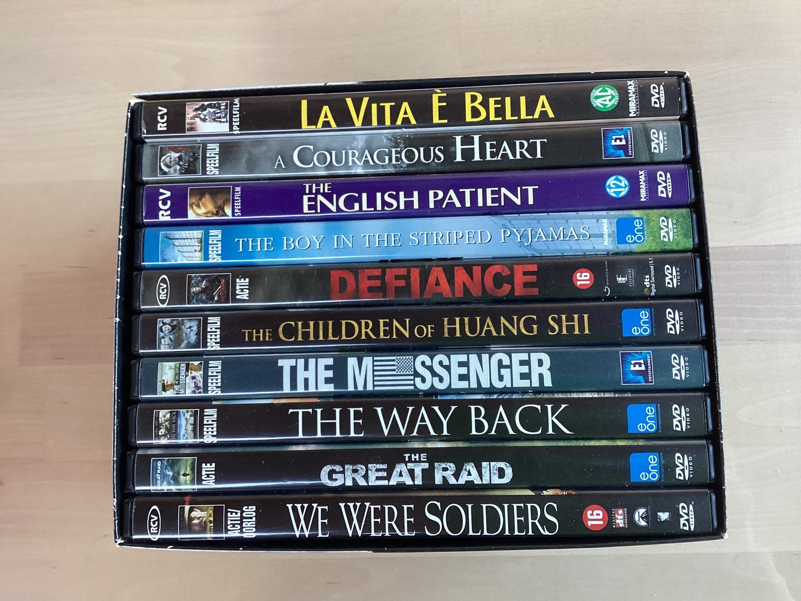 Box met 10 dvd’s, Ophalen, Zo goed als nieuw
