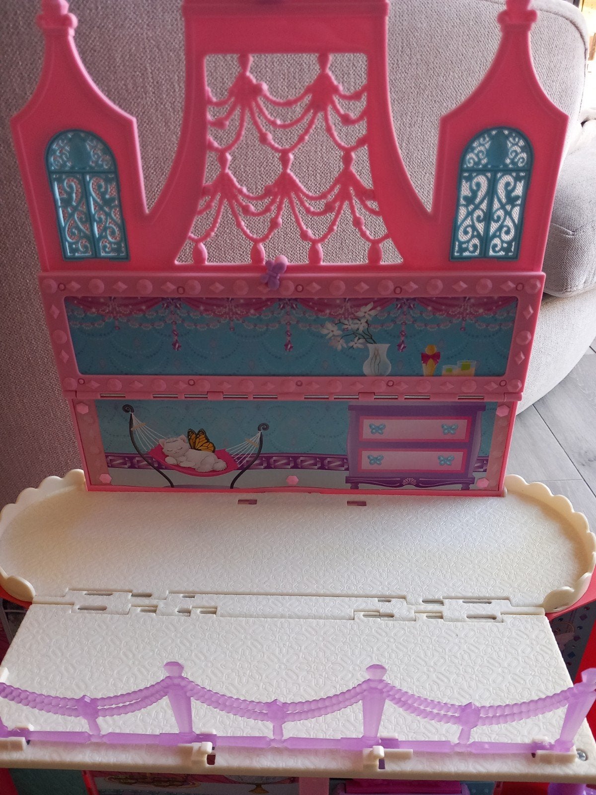 Barbiehuis, Kinderen en Baby's, Ophalen of Verzenden, Gebruikt, Poppenhuis