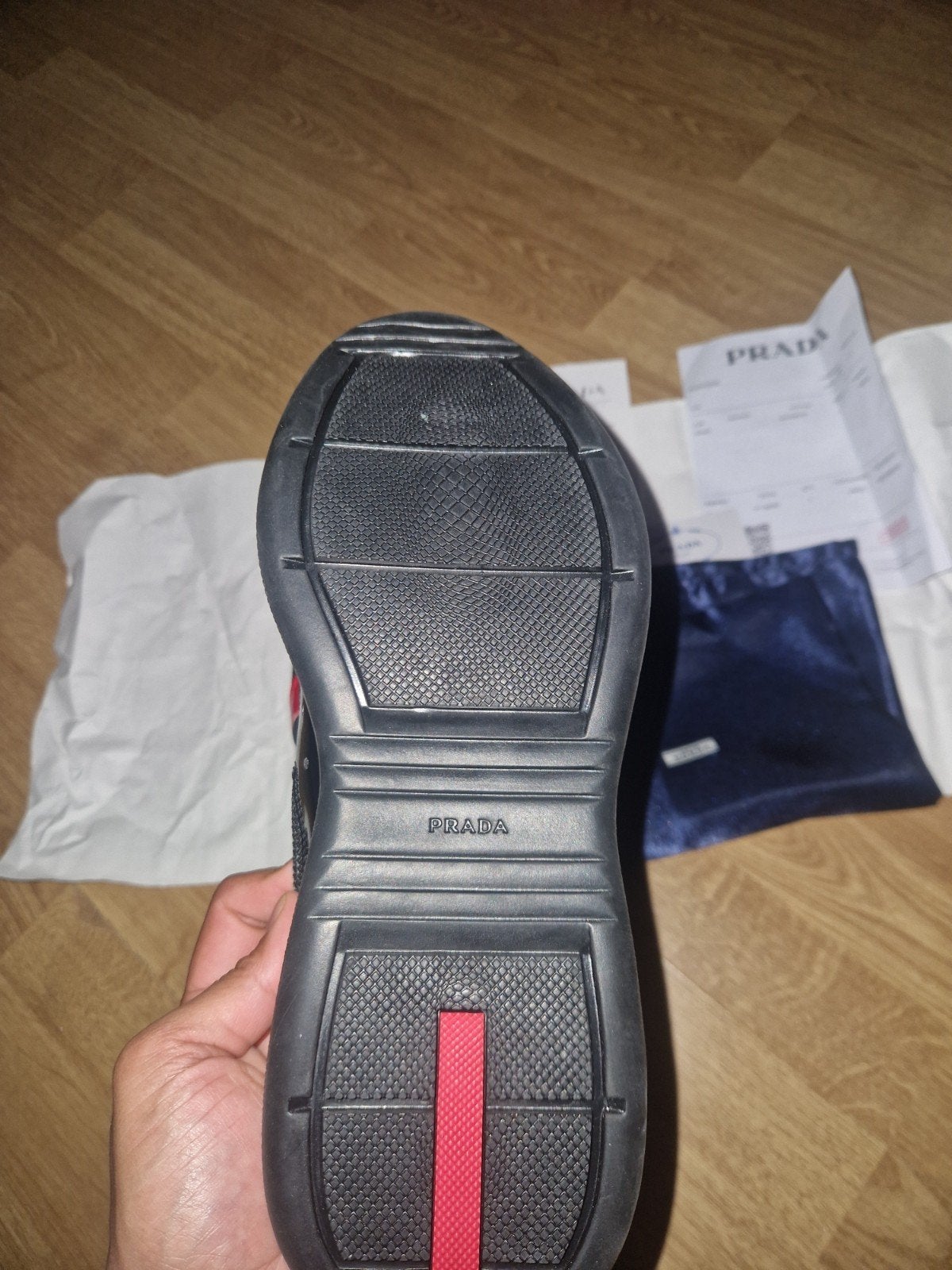 Gobelets Prada taille 43, Vêtements | Hommes, Enlèvement ou Envoi