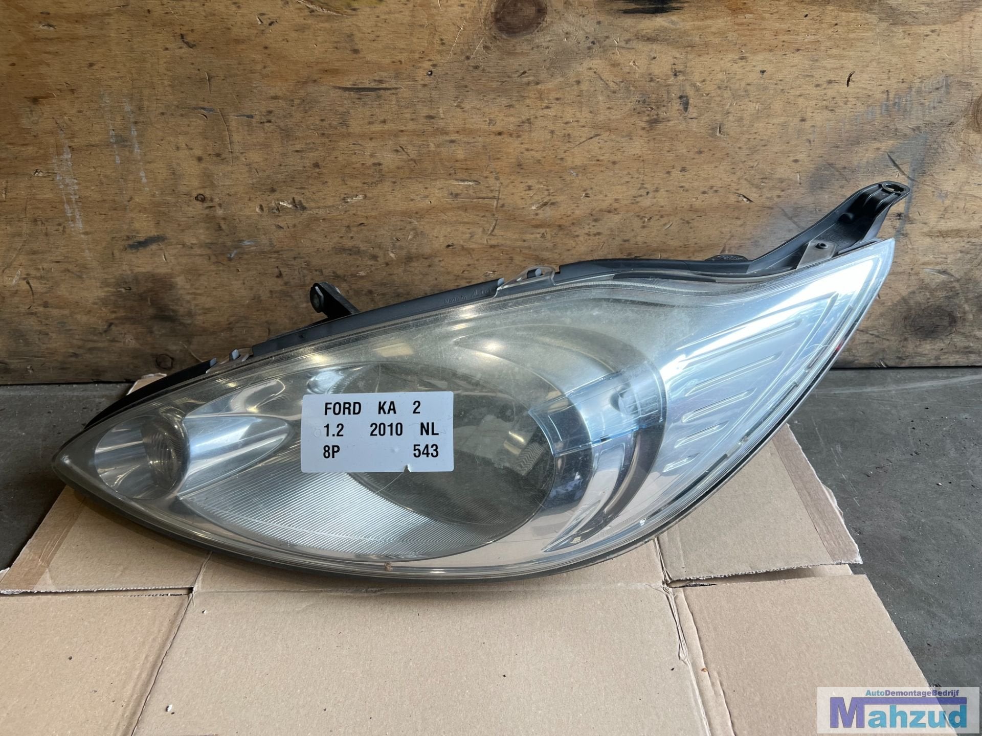 Phare gauche FORD KA 2 2008-2016, Info@ford.com, Ford Motor Company, American Road 1
48126  Dearborn, Ford