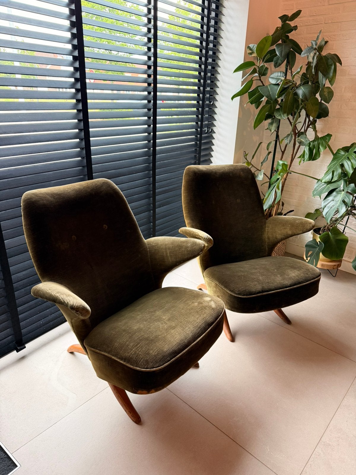 2x Pinguïn fauteuilles Theo Ruth voor Artifort '60, Ophalen