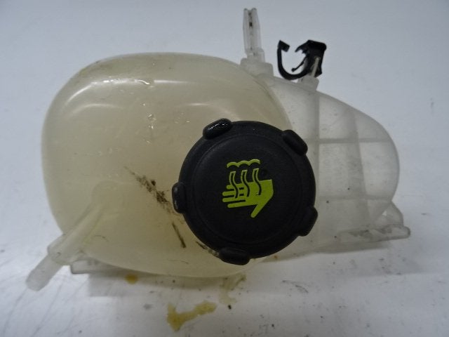 VASE D'EXPANSION Renault Twingo III (AH) (A453500049), Renault, Mevr. I. Hauben, Utilisé, Rue de l'Espoir 34 34
4030  GRIVEGNÉE, BE