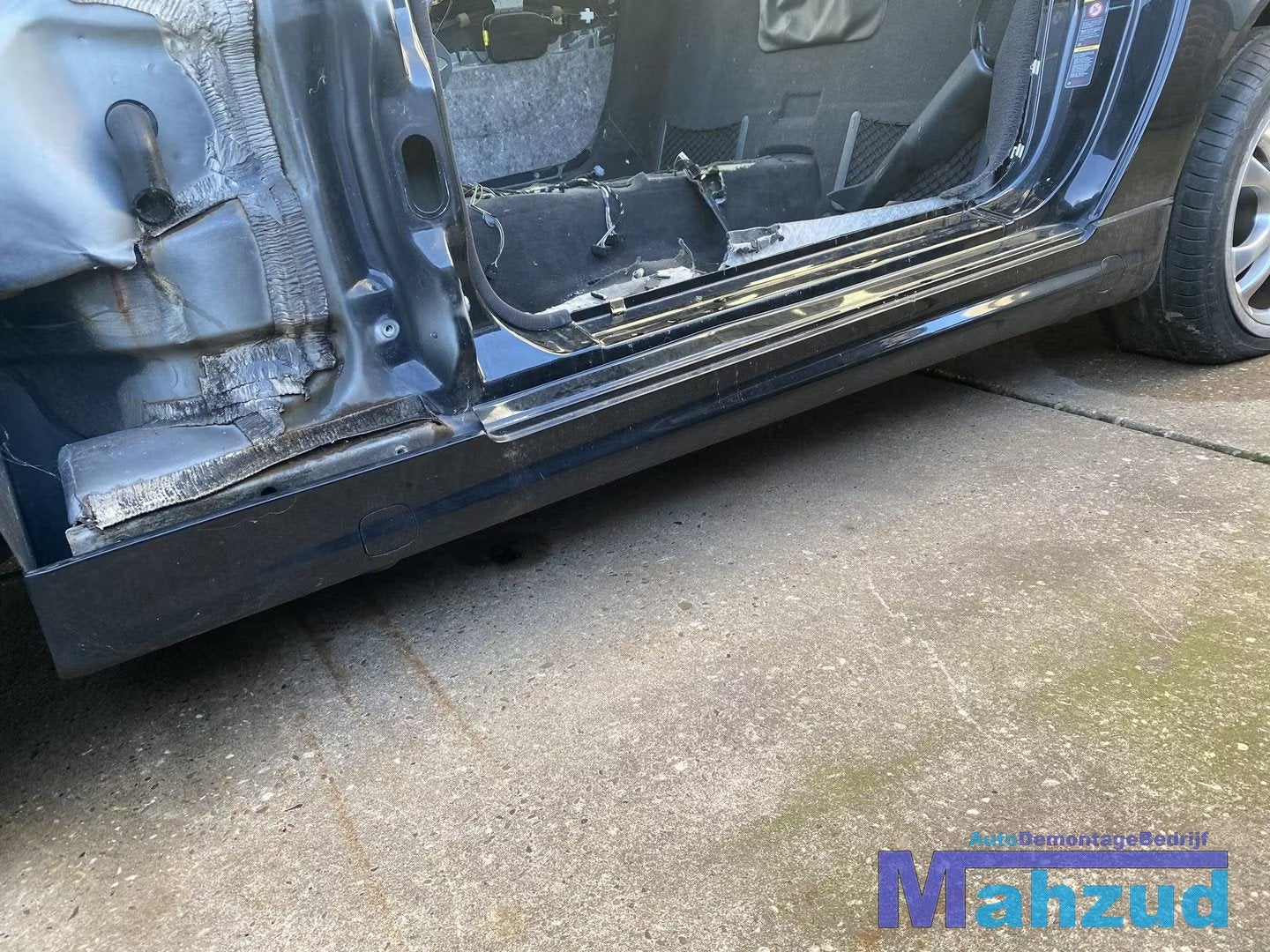 MERCEDES SLK R170 Zwart C197 links Sideskirt zijskirt 1996-2, Gebruikt, Mercedes-Benz AG, Mercedes-Benz, Mercedesstrasse 120
70372  Stuttgart, DE