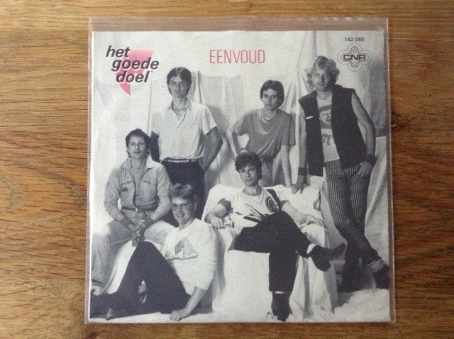 single het goede doel, Cd's en Dvd's, 7 inch, Ophalen of Verzenden, Beschermende buitenhoes, Nederlandstalig