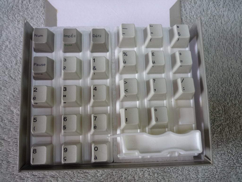 IBM PS2 Keyboard-Kit 26 toetsen AZERTY BE - NIEUW, Ophalen of Verzenden, Azerty, Nieuw