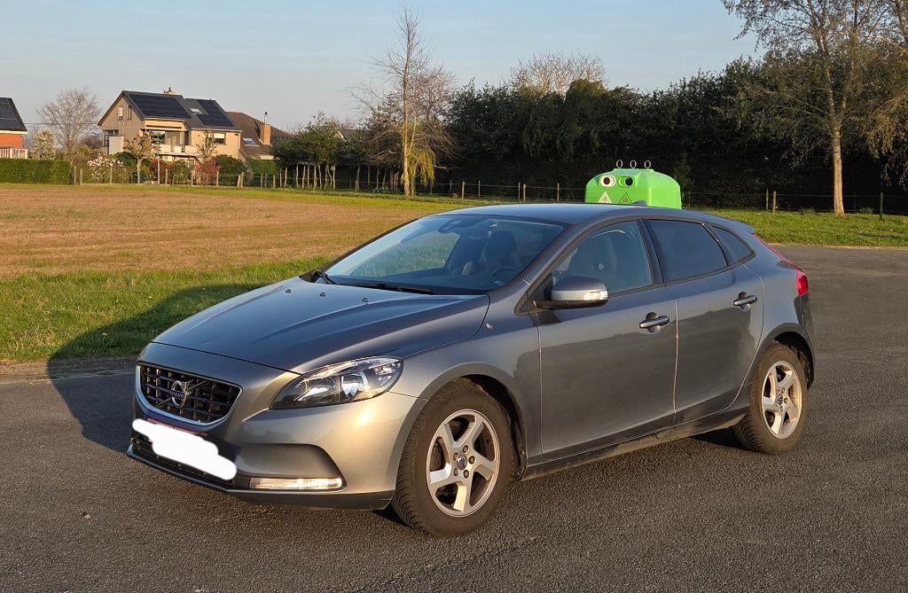Volvo v40 D2 - 2.0 - bj2015 - trekhaak, Auto's, Euro 6, Particulier, V40, Te koop