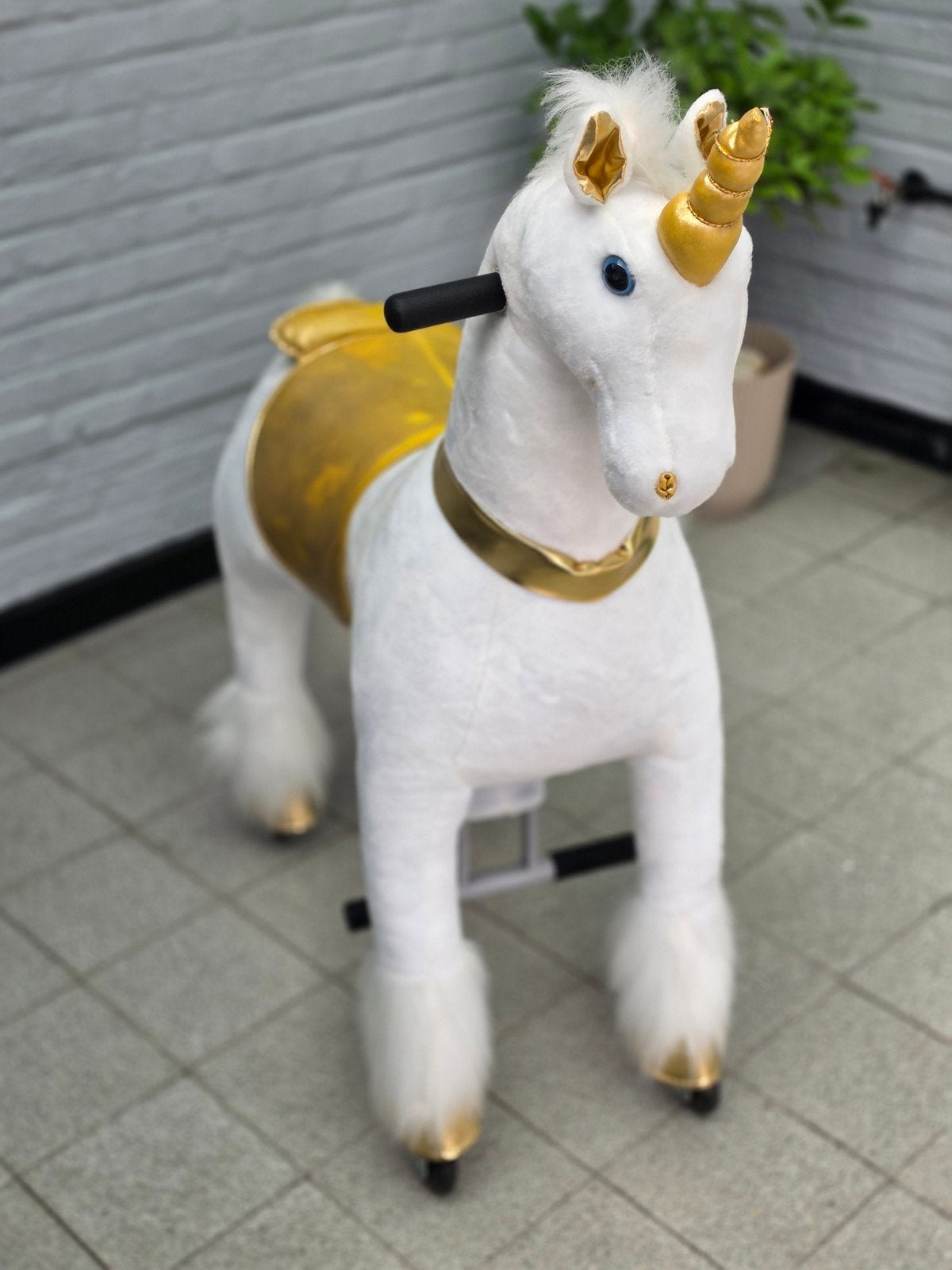 Speelgoed paard die je kan besturen, Ophalen, Zo goed als nieuw, Overige typen