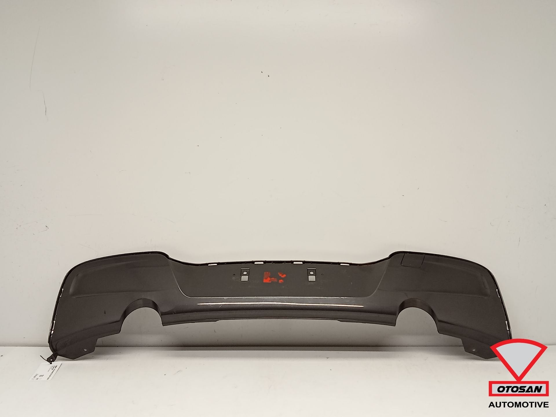 BMW S rie 1 F20 M M135i Diffuseur Pare-chocs arri re 5112805, Petuelring 130
80788  Munich, DE, Pare-chocs, Info@bmw.de, Utilisé